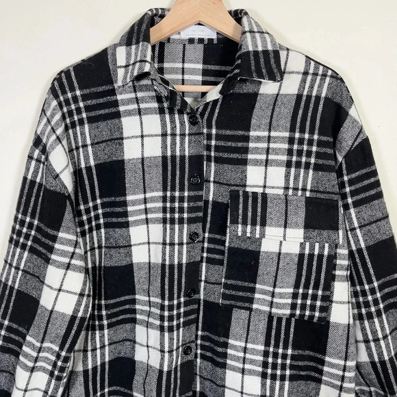 OAK + FORT |  PLAID SHACKET - Picture 2 of 14